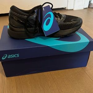 ASICS Gel Nimbus 21 Women’s 7.5